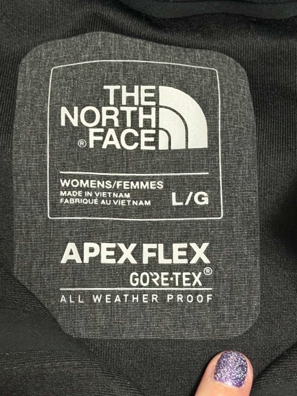 Women’s North Face jacket - Picture 4 of 4